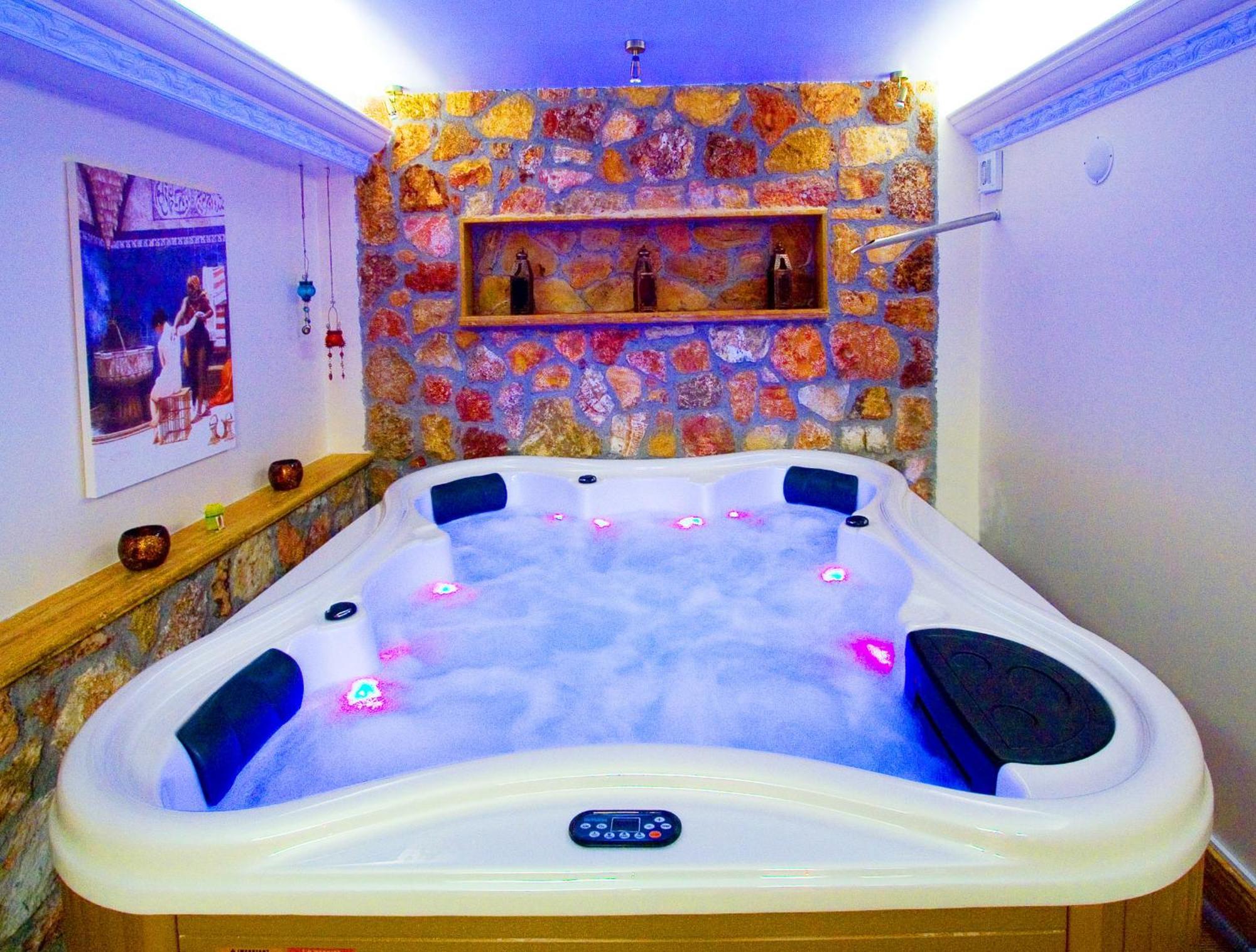 לאוטרה אדיפסאו Iris Spa מראה חיצוני תמונה